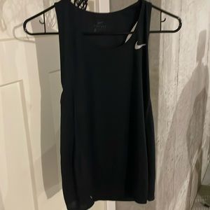 Small black Nike workout tank